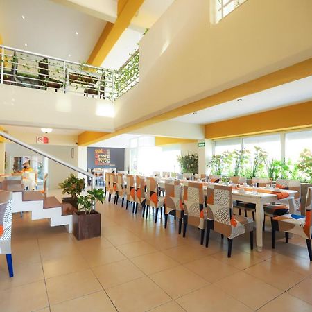 فندق Tryp By Wyndham تْشيتومال المظهر الخارجي الصورة